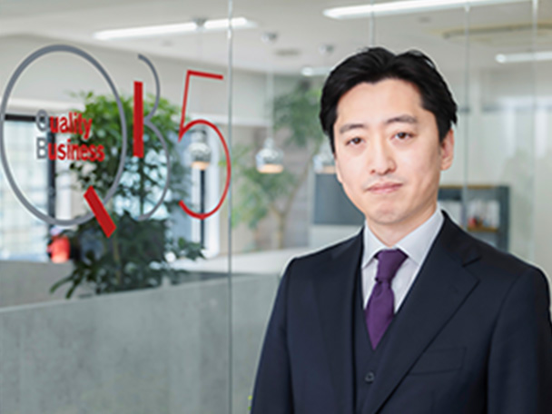 専務取締役 岡田 正明